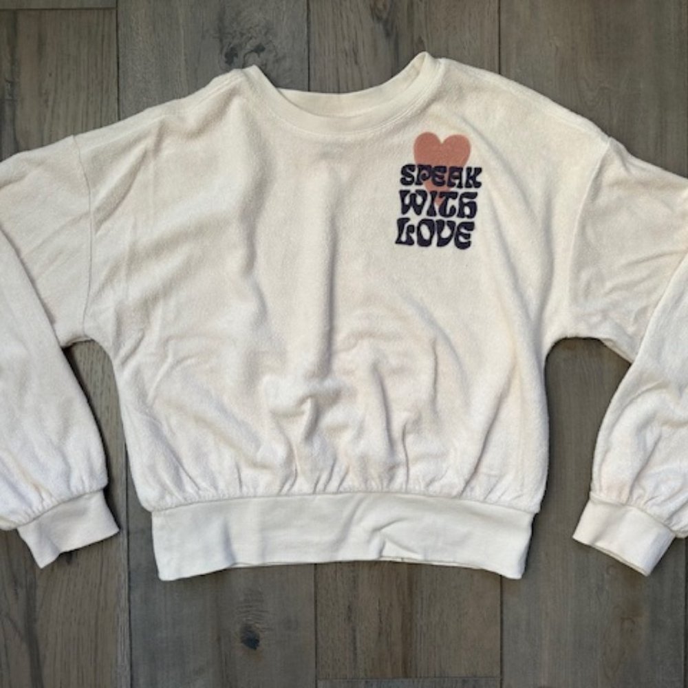 UNIVERSAL THREAD GOODS CO. WOMENS SPEAK WITH LOVE DECORATIVE SWEATSHIRT